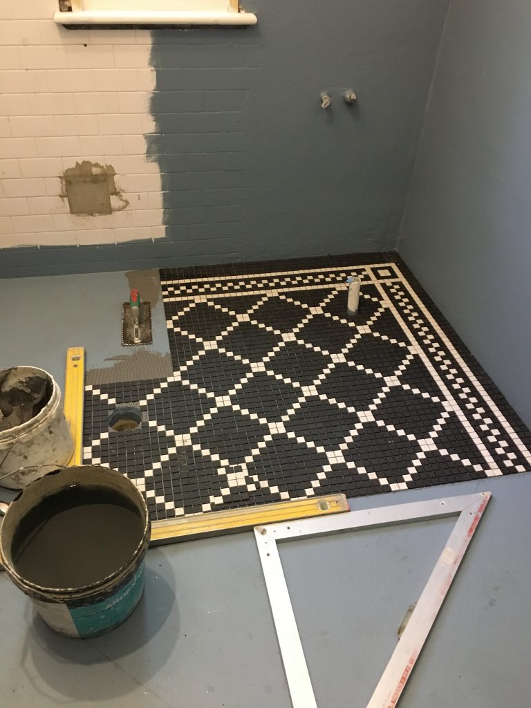 Mosaic tiling - Shower - Drummoyne